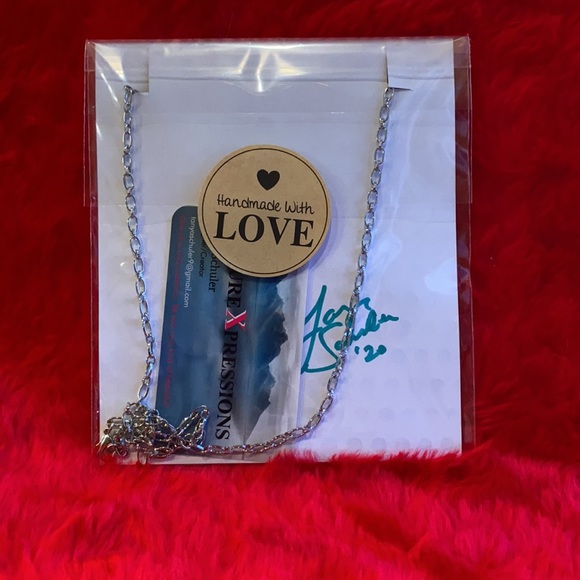 Necklace - Picture 3 of 3